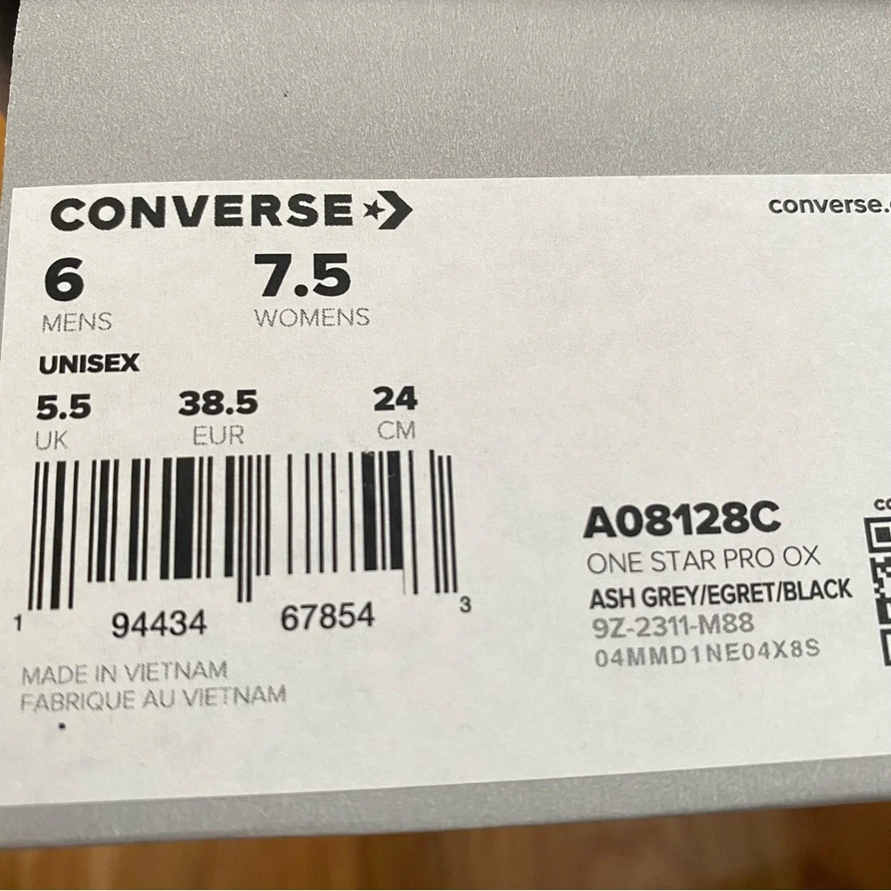 Converse One Star Ox Pro Women’s Sneakers